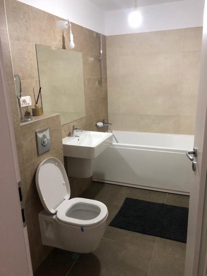 Ferienwohnung Max Apartament Brașov Exterior foto