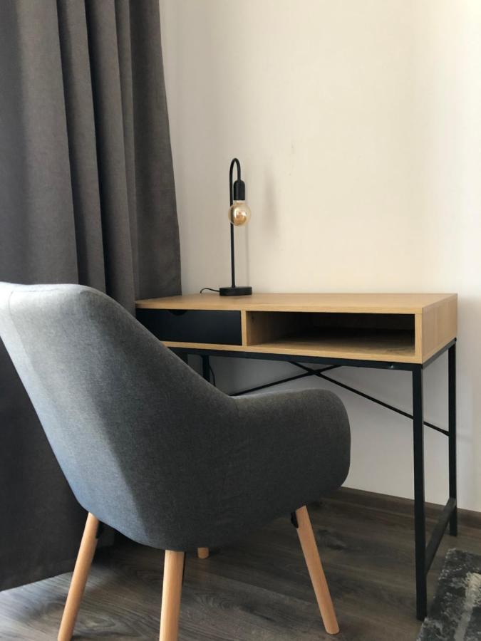 Ferienwohnung Max Apartament Brașov Exterior foto
